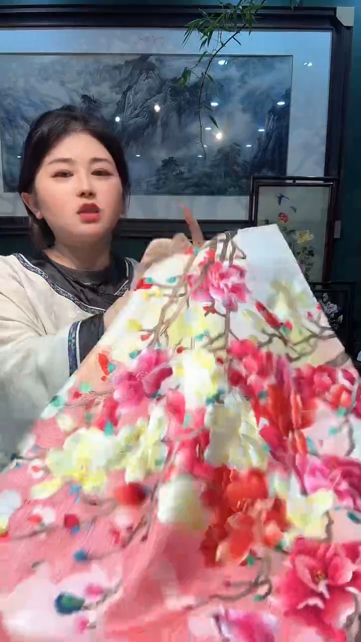 横款闵丹红刺绣工作室纯手工苏绣卷轴