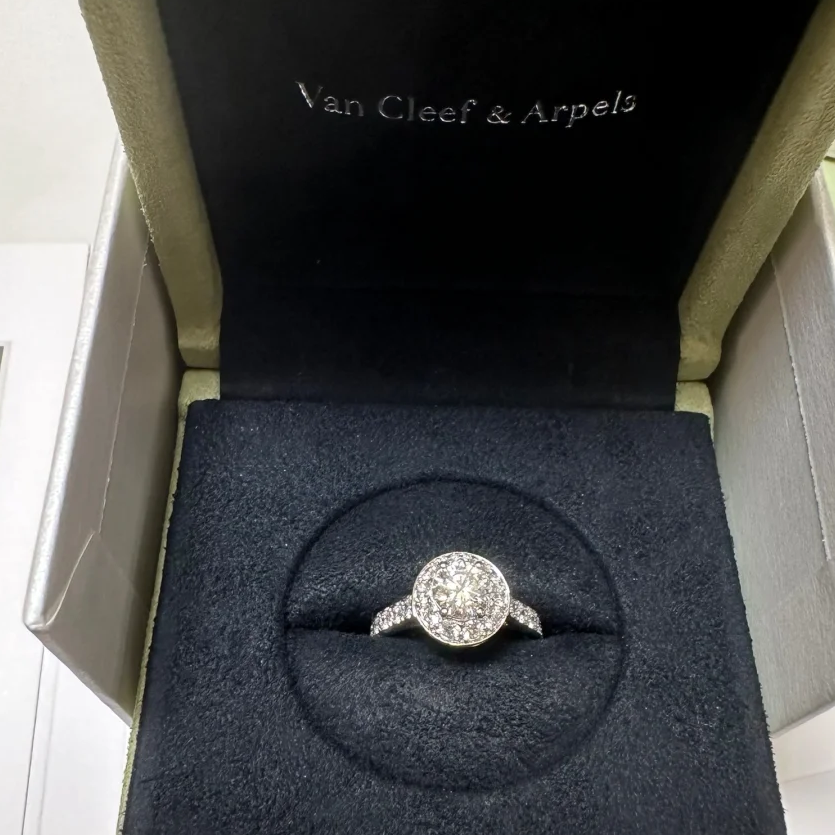 99新 梵克雅宝 【欢欢活动】 icone钻戒0.7ct D色 VVS2 23年9月整套