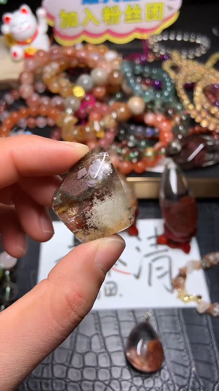 【闪购商品】水晶吊坠(赠链)未镶嵌181