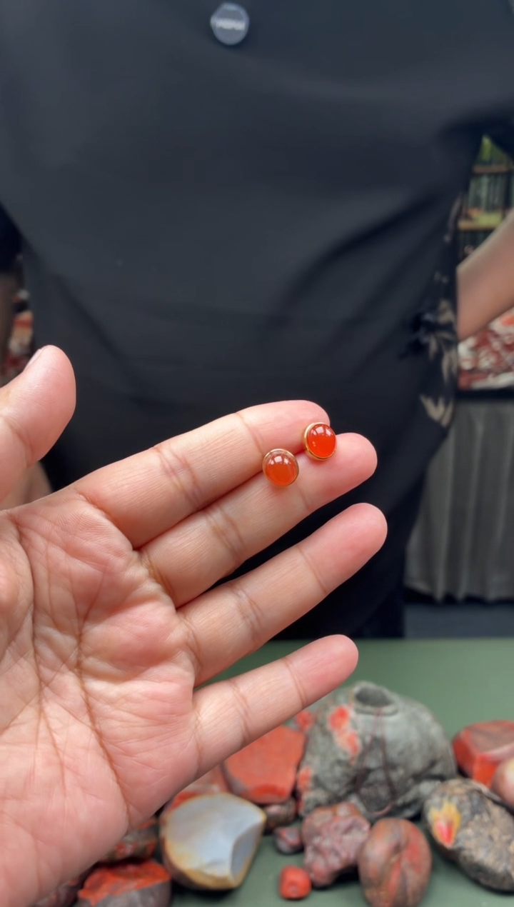 银S925镶嵌南红玛瑙耳饰一对 多样性发货