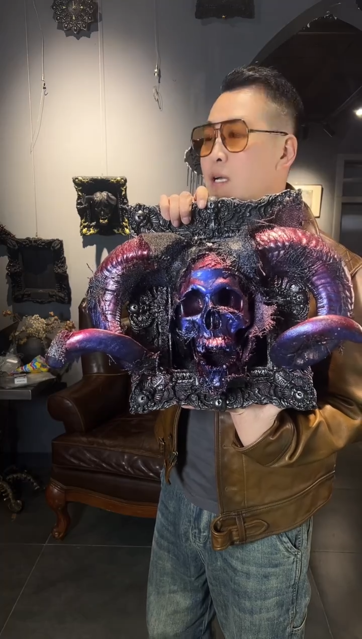 布*?骷髅墙体装饰奖牌