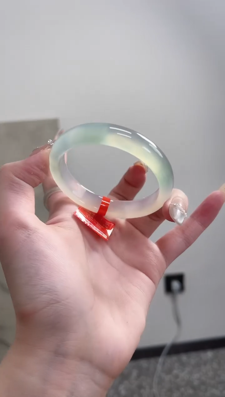 【闪购商品】玛瑙/玉髓手镯未镶嵌54-55圈 需要包容