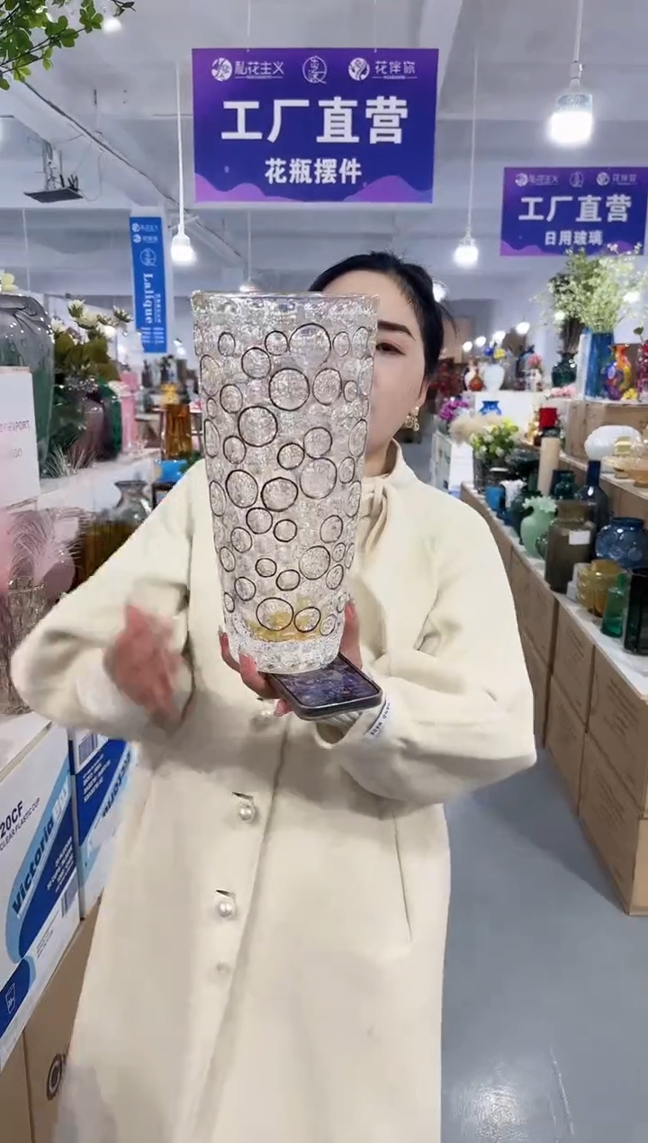 【闪购商品】玻璃安琪花瓶微瑕-97FG