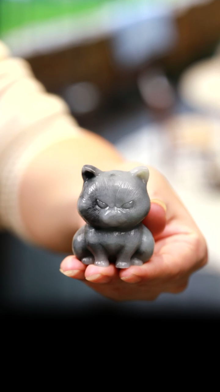未镶嵌摆件翡翠猫