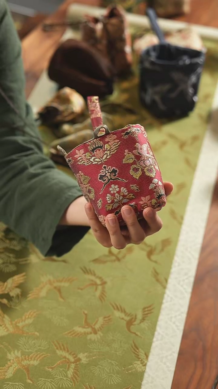 【闪购商品】杯袋············