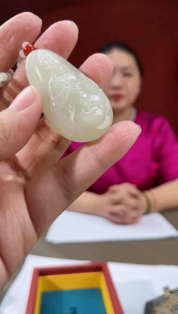 【闪购商品】定制和田玉多样性发货拍一发一