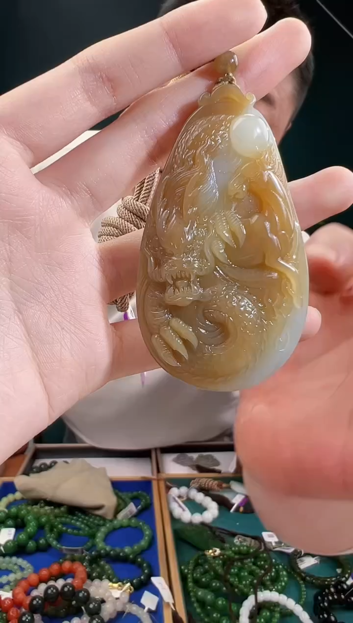 颈饰未镶嵌和田玉多样性发货 拍一单发一个