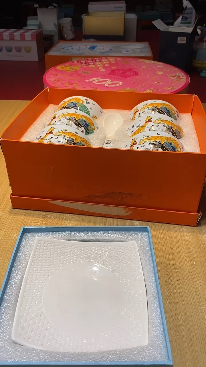 瓷片生活的本意是开心@@1