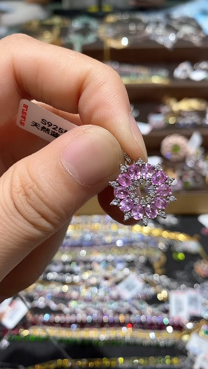 【闪购商品】蓝宝石颈饰银S925镶嵌吊坠
