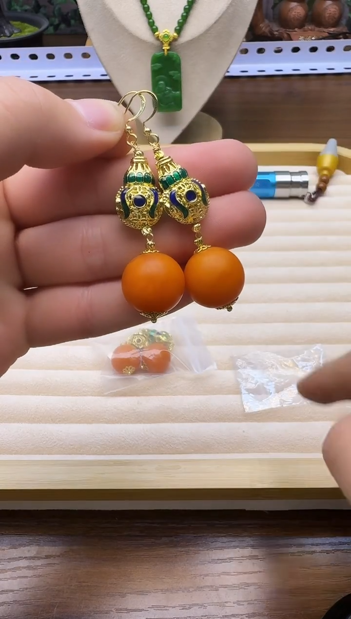 蜜蜡14K金镶嵌耳饰QL26   