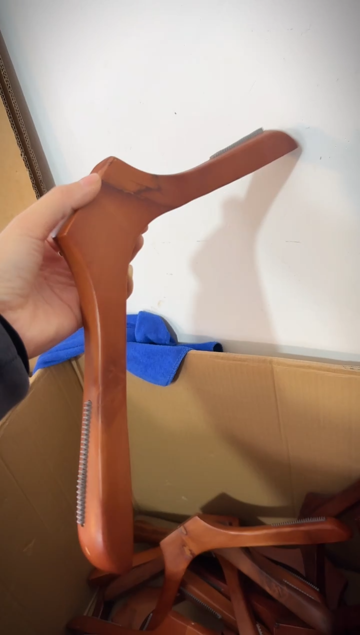 胡桃木色3.0防滑条衣架10支装