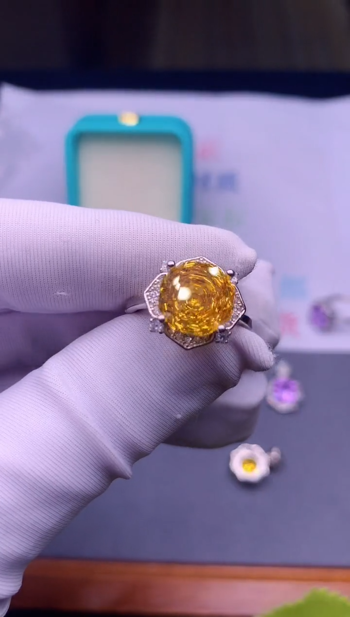 【闪购商品】蓝宝石戒指银S925镶嵌............