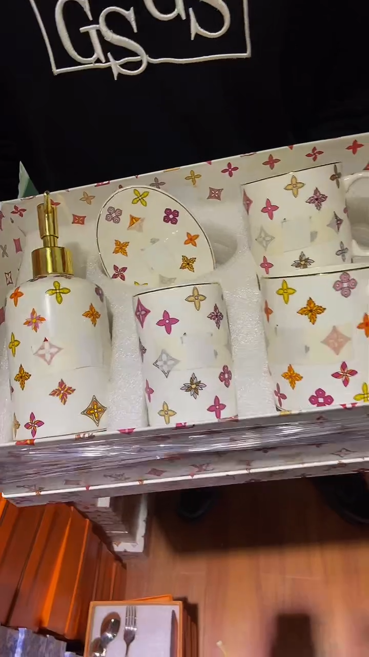 【闪购商品】全场正品，京东包邮