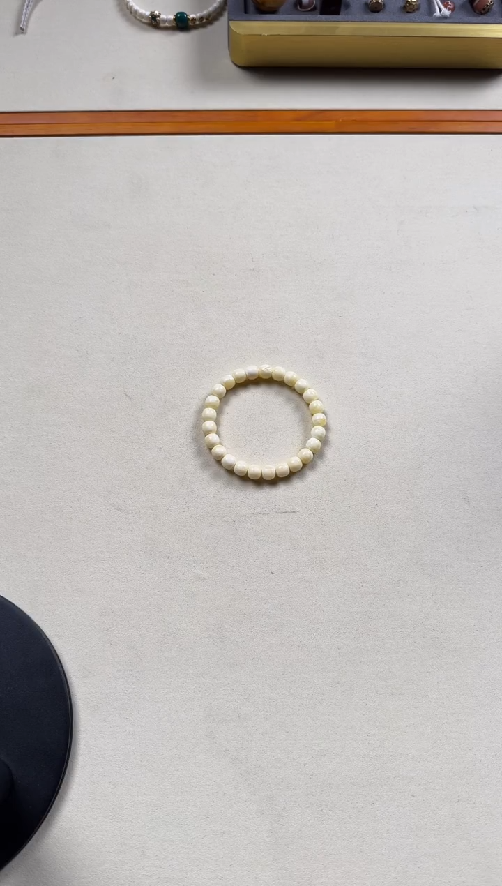 【闪购商品】蜜蜡手串未镶嵌DIFFERENT无同（8）888