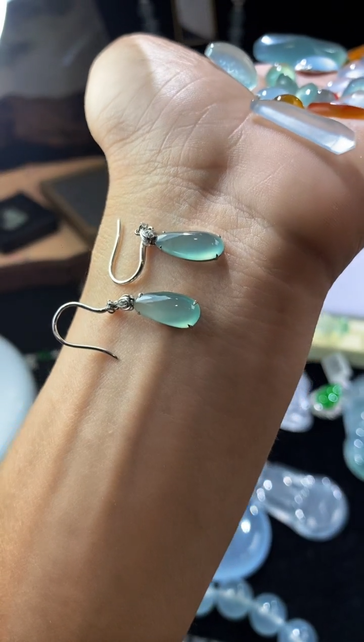 未镶嵌定制翡翠耳环