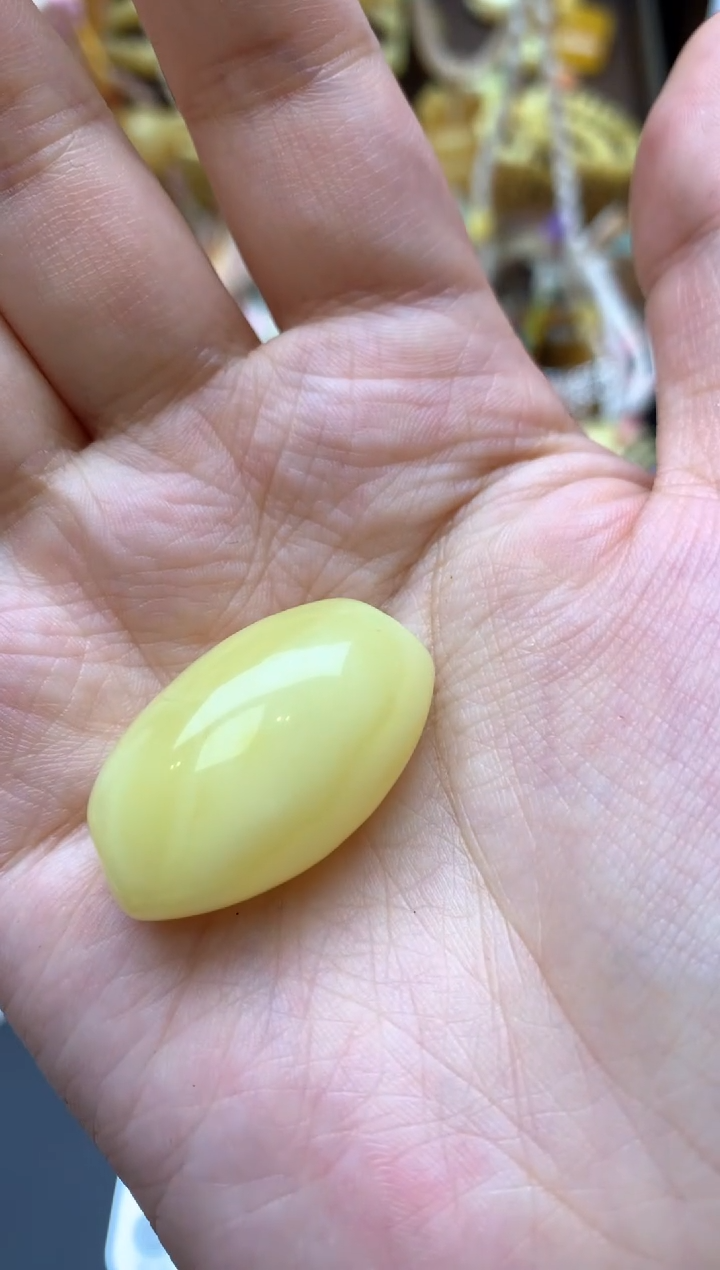 【闪购商品】未镶嵌琥珀珠宝奇石134琥珀蜜蜡花粉有纹小坑介意勿拍