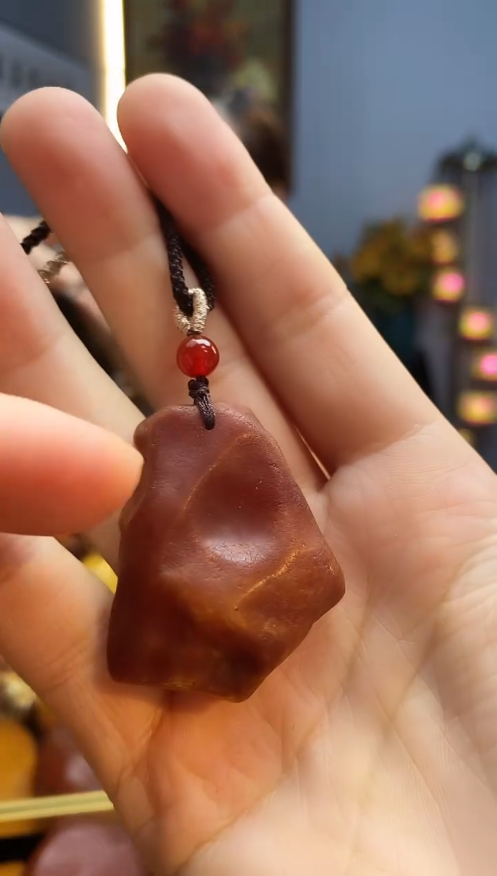 琥珀颈饰未镶嵌挂件