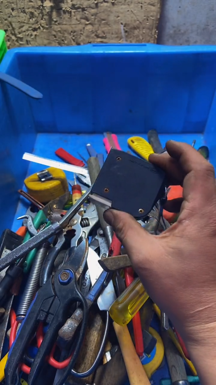 浮***～五金工具组合套装