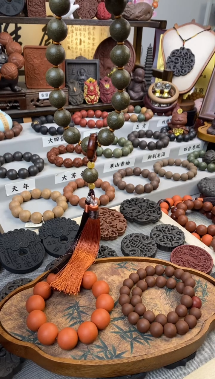 泥塑瑕疵入梦令手持