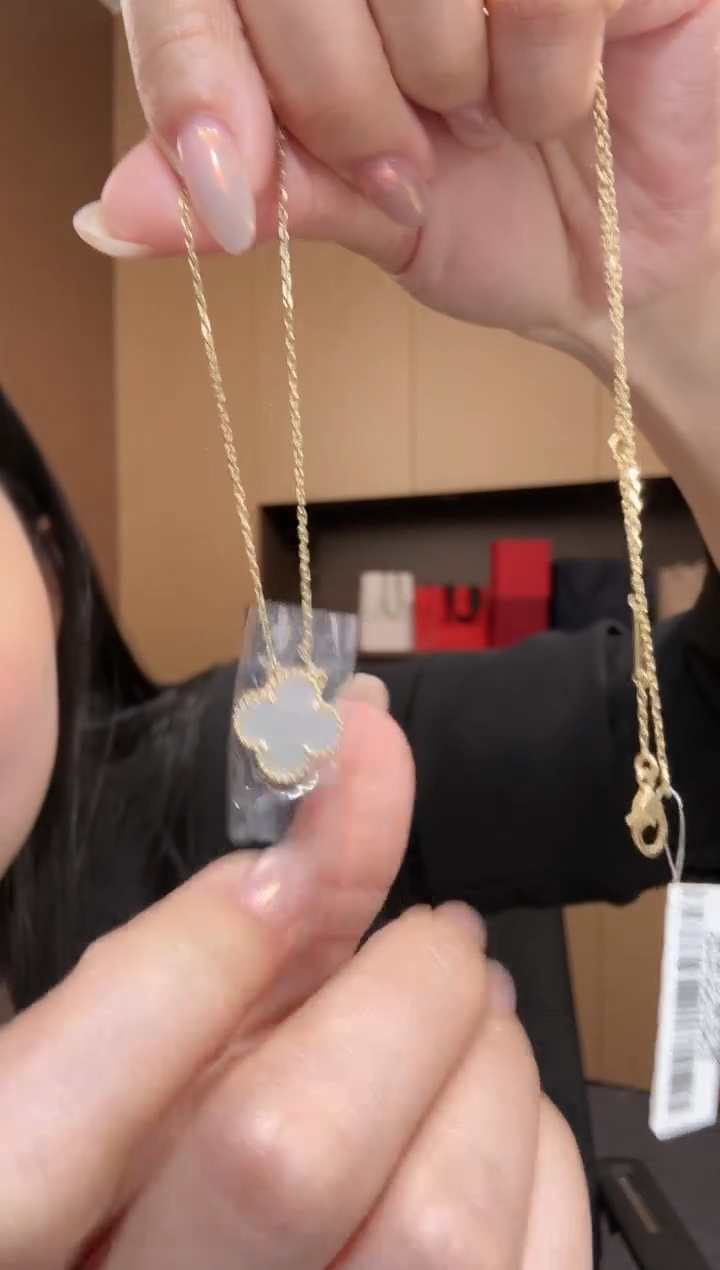 【闪购商品】贝壳（贝母）套链18K金镶嵌白色k黄，四叶草套链GHJ25版