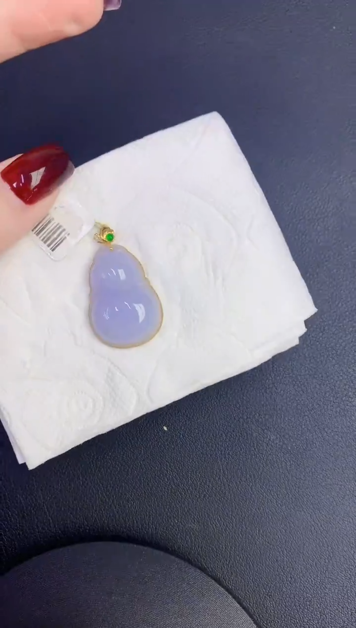 颈饰18K金镶嵌翡翠缅甸天然翡翠a货