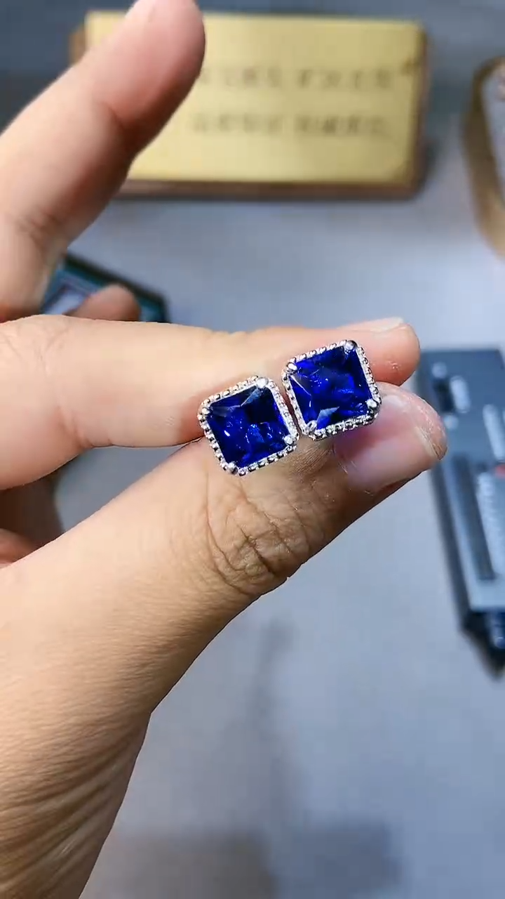 【闪购商品】蓝宝石耳饰银S925镶嵌354