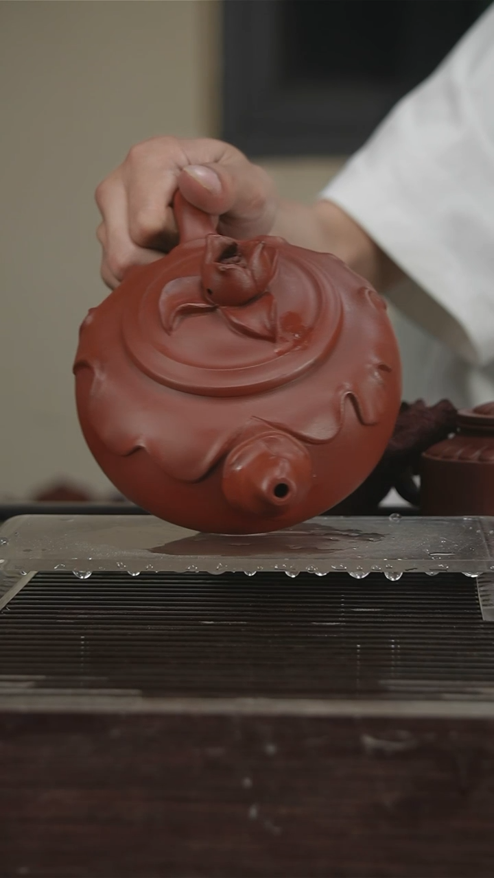 茶壶紫砂李玲600CC带证