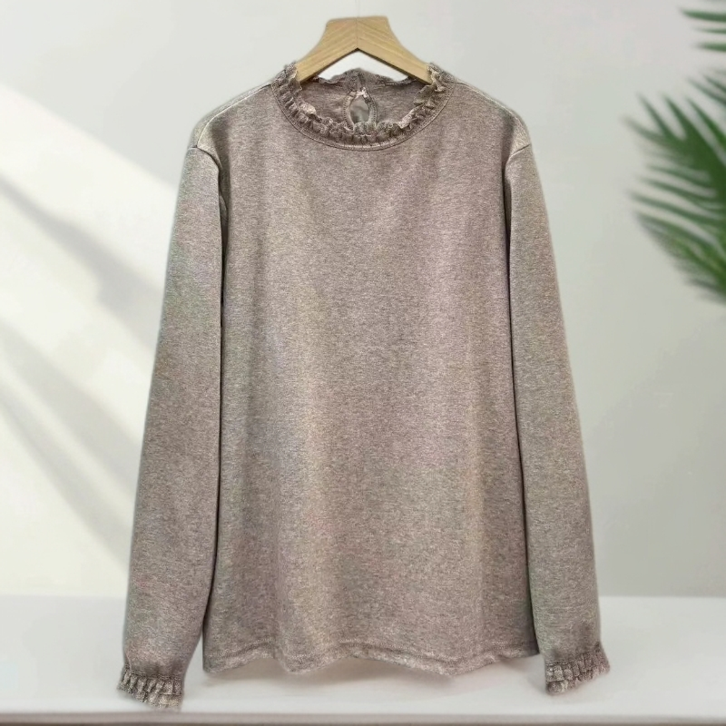 2025（艾美）立领双层小花边磨毛长袖T恤——休闲女士气质圆领时尚