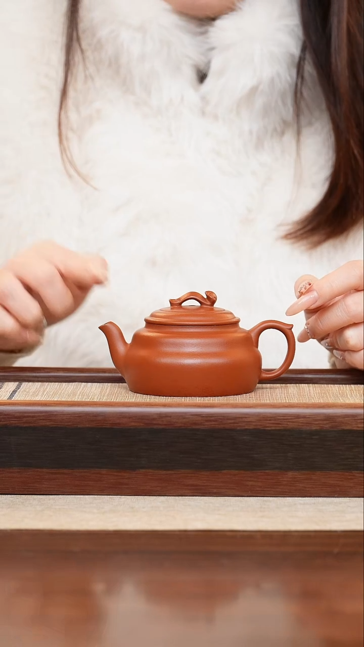 朱泥祥云如意180cc宜兴手工紫砂壶