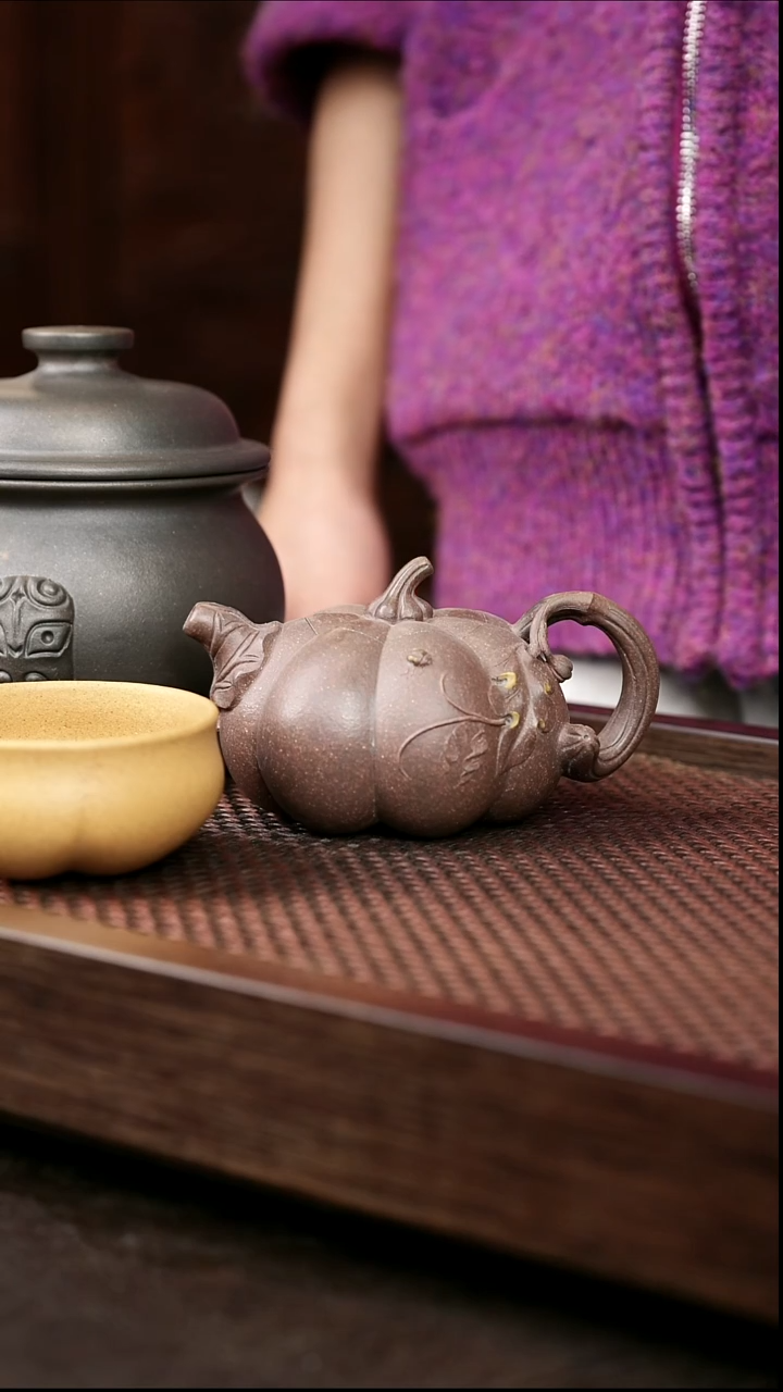 茶壶紫砂髙**?岩中泥小南瓜+黄金段海棠杯+岩中泥茶叶罐