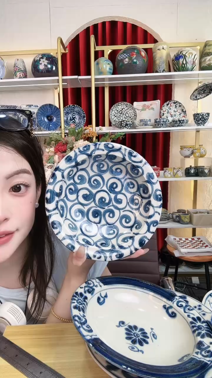 陶瓷经典旋涡20cm一只