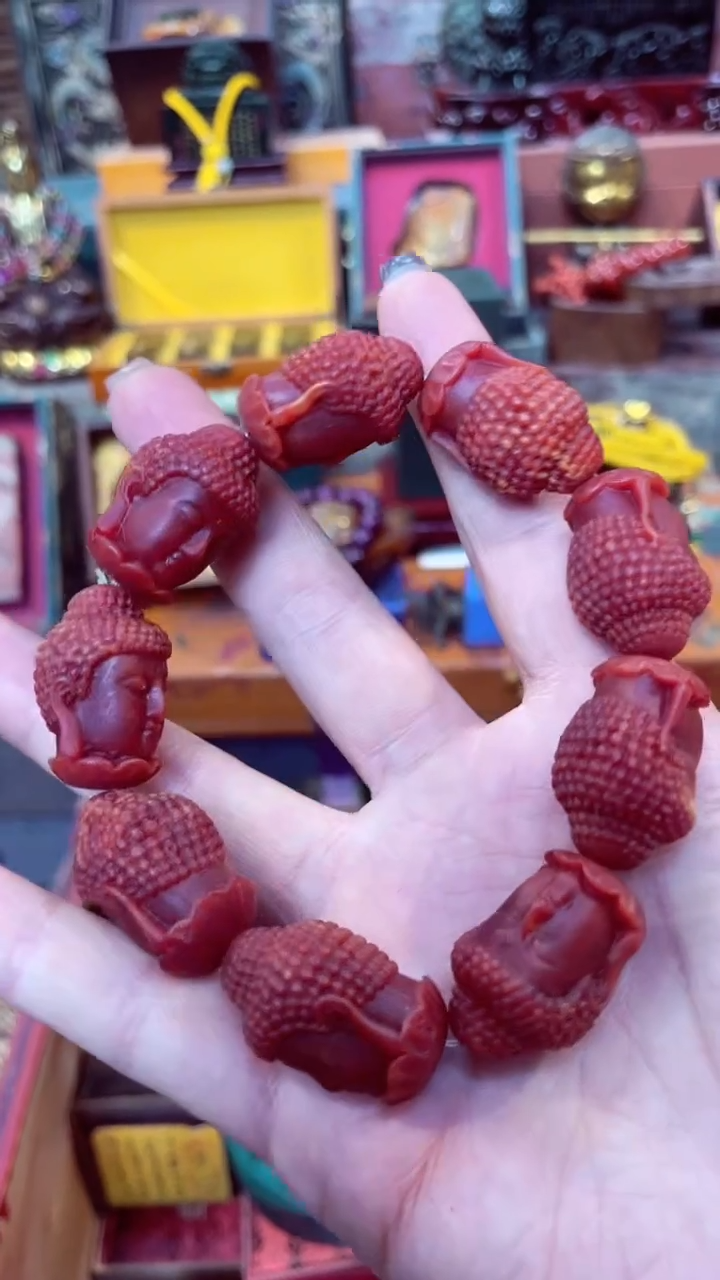 【闪购商品】手串             