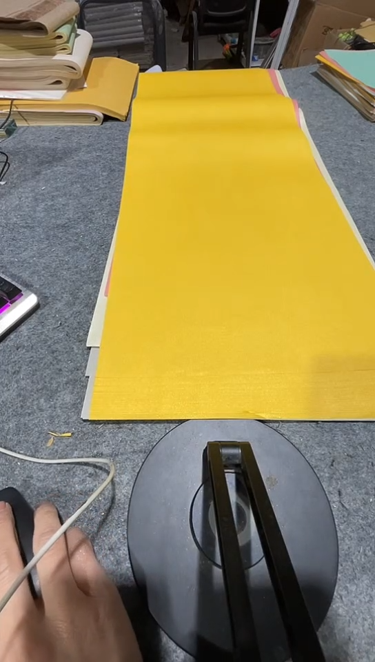 33/96唯纸坊泥金绢1斤