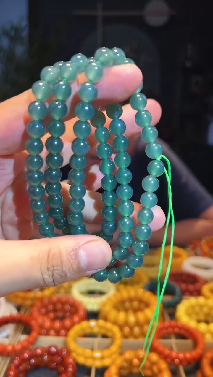 手链翡翠未镶嵌8+多圈