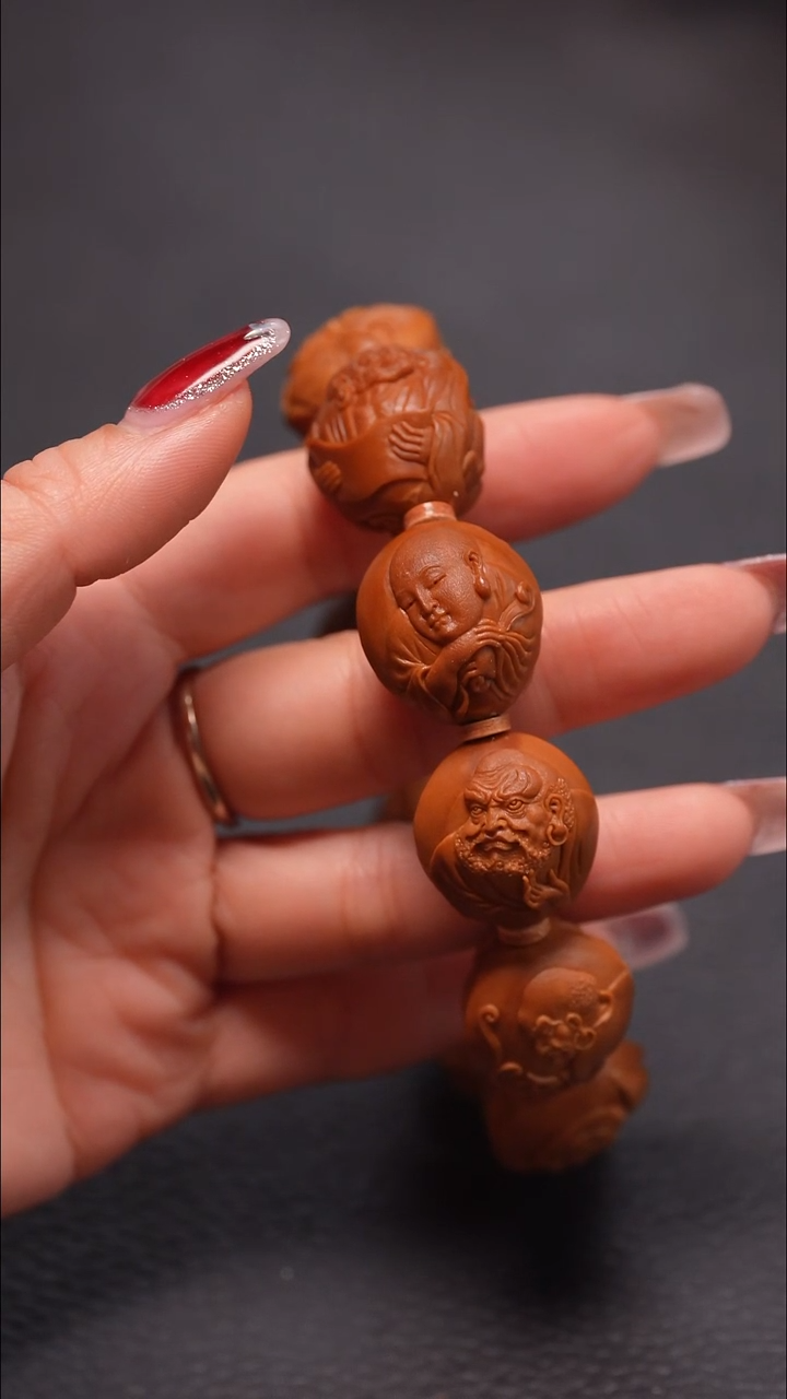 手串橄榄核2.1铁核双面写实罗汉