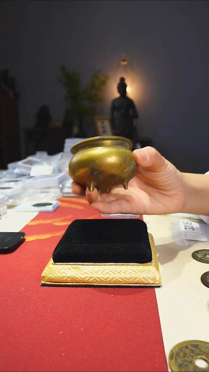 【闪购商品】铜老素色铜香炉带证书2590