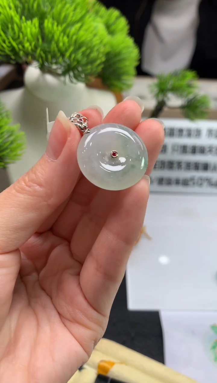 颈饰未镶嵌翡翠沐*---122239