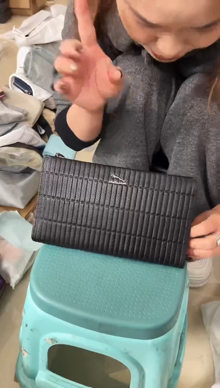 头层牛皮726品牌男包清货中（不要卡单，理性消费）