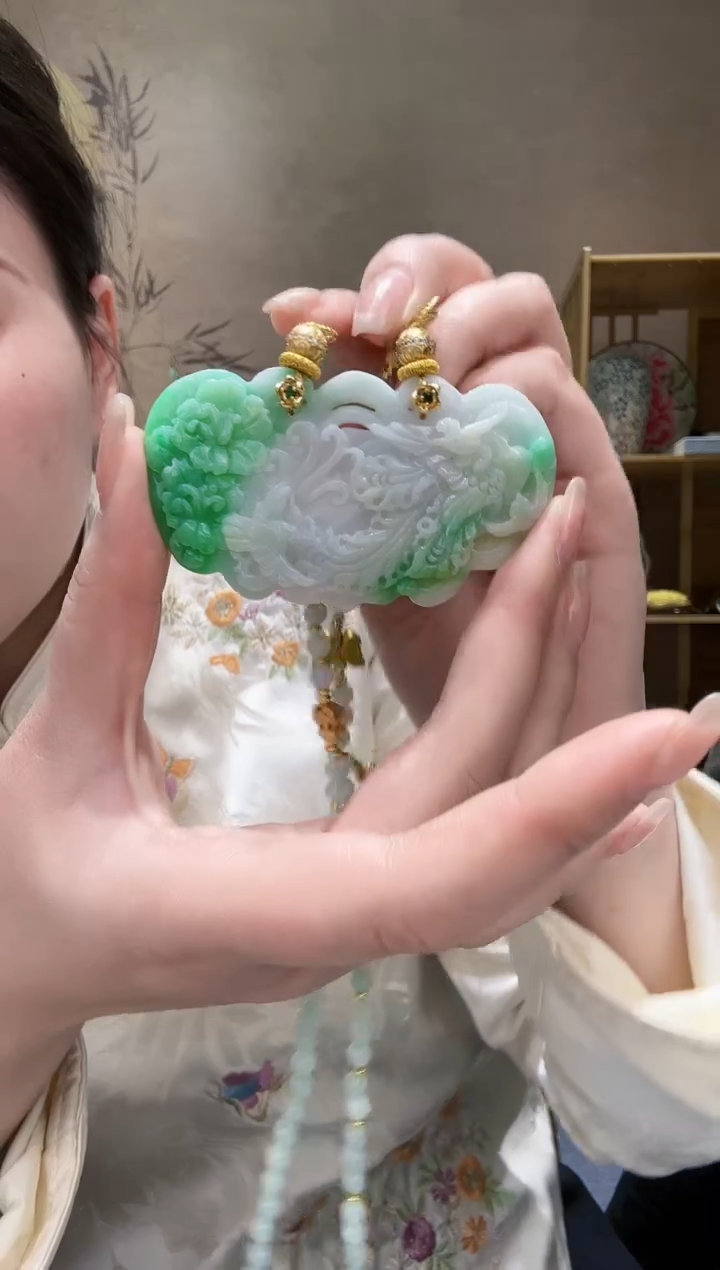 【闪购商品】翡翠颈饰未镶嵌吊坠