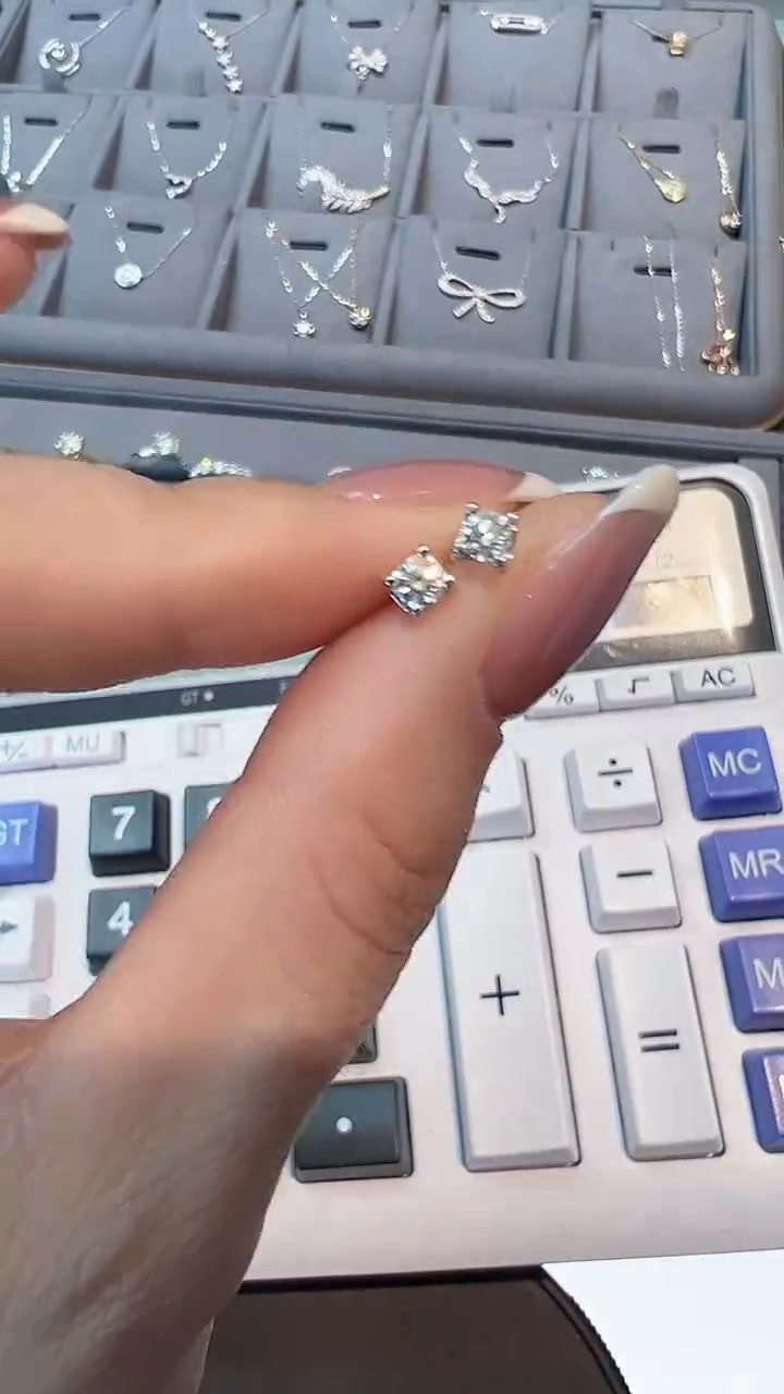 【闪购商品】钻石/18K金镶嵌多样性发一