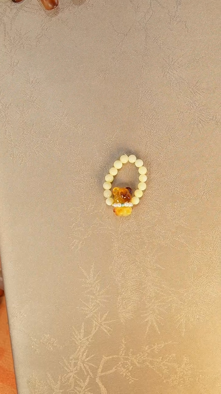 【闪购商品】琥珀颈饰未镶嵌挂件