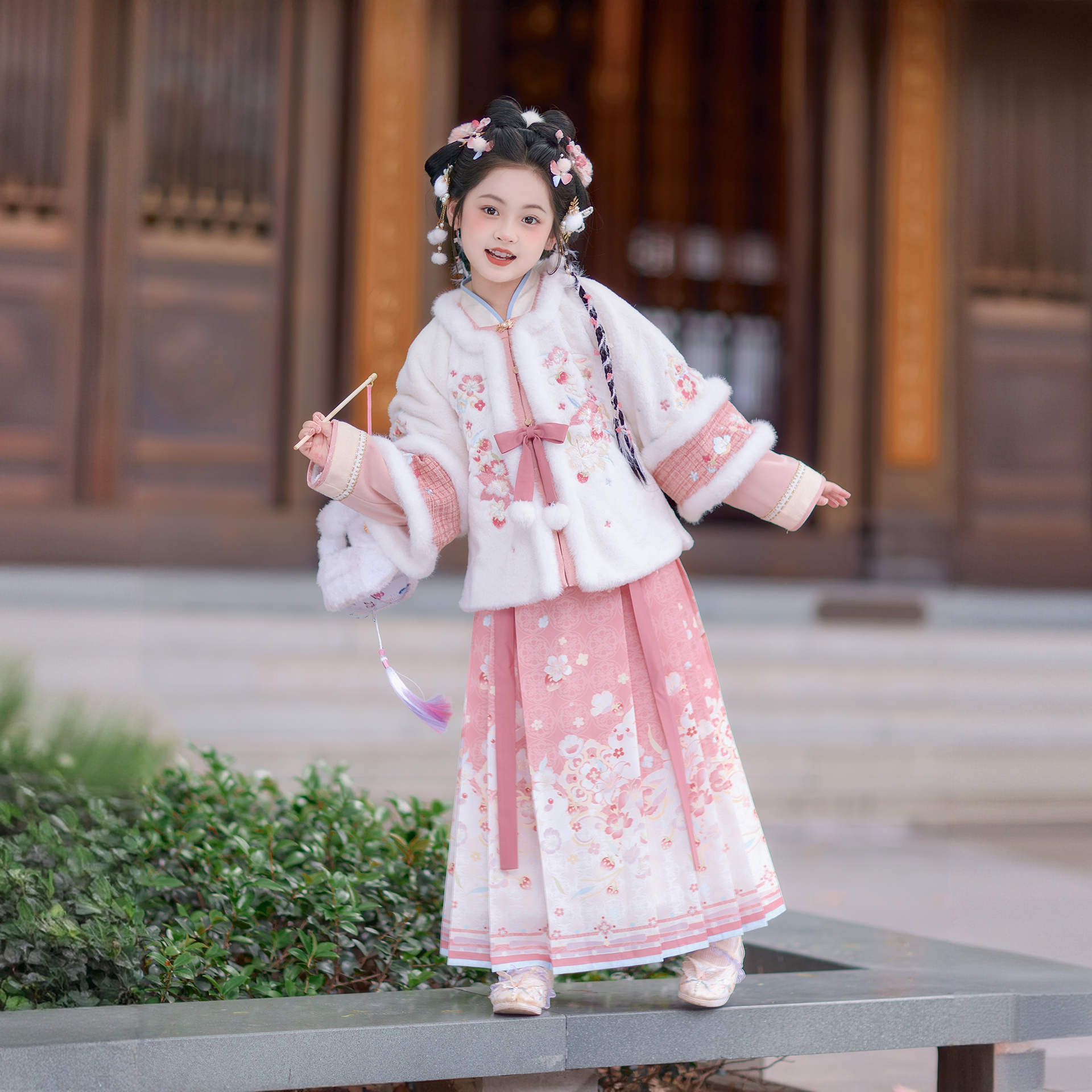 汉服女童2025新款儿童国风超仙冬装日常可穿古风唐装加绒加厚古装