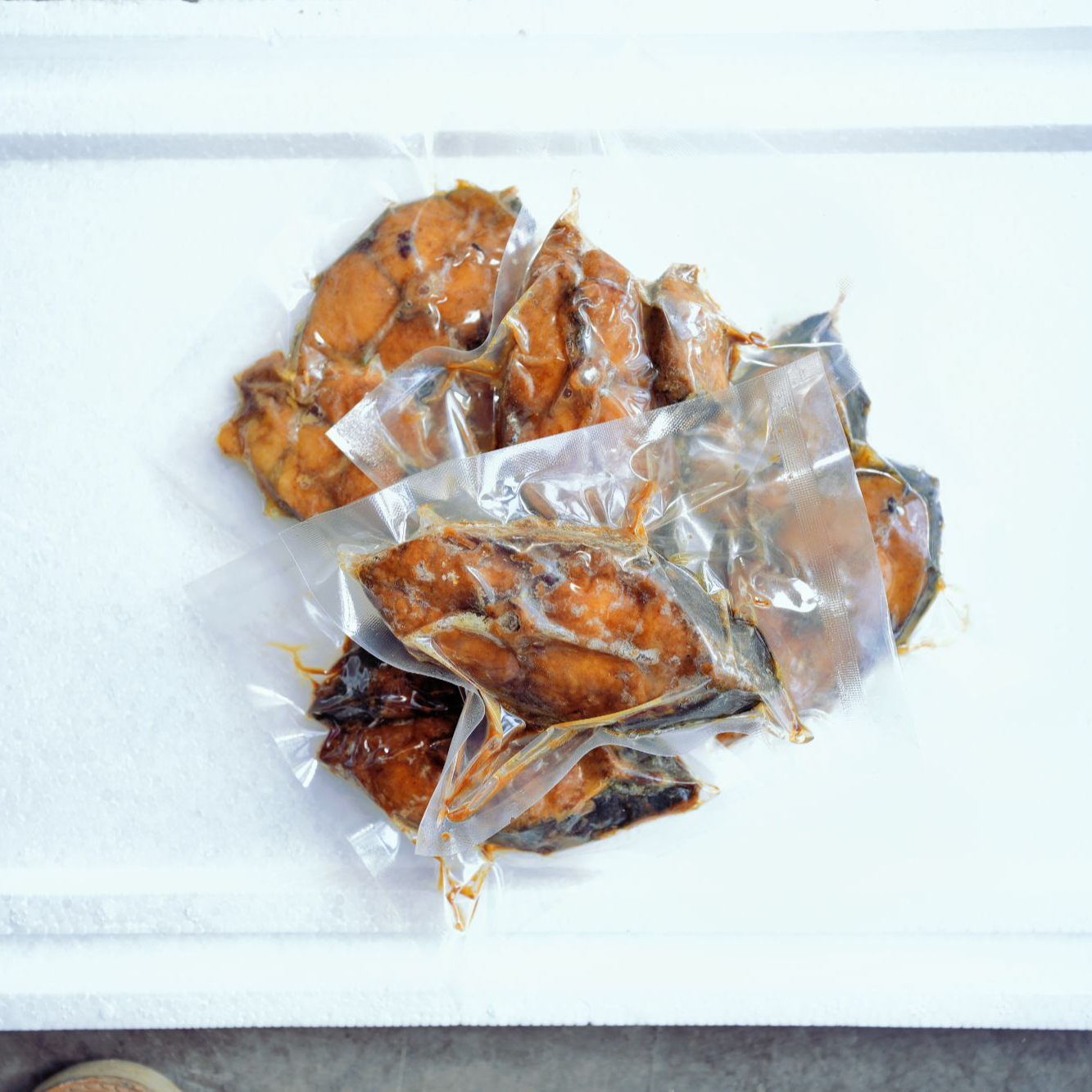 自家熏的大鲅鱼   49.9元/3袋/斤