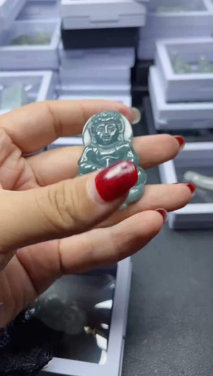 【闪购商品】翡翠吊坠(不含链)未镶嵌33351