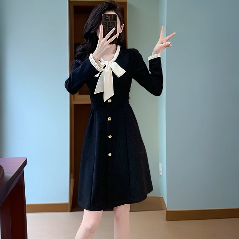 法式复古小香风蝴蝶结系带连衣裙高级感收腰气质赫本小黑裙赫本风