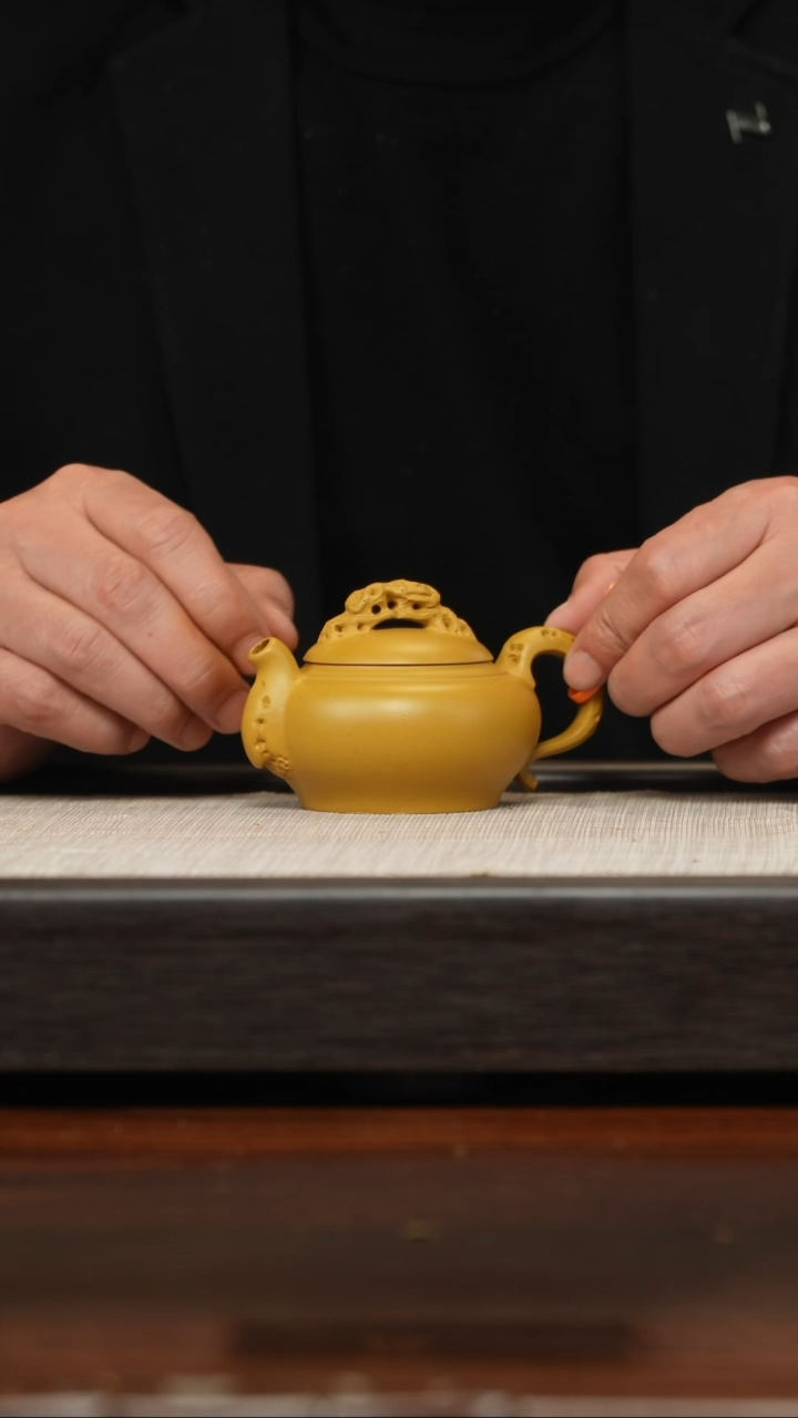 【闪购商品】紫砂茶壶黄金段云根