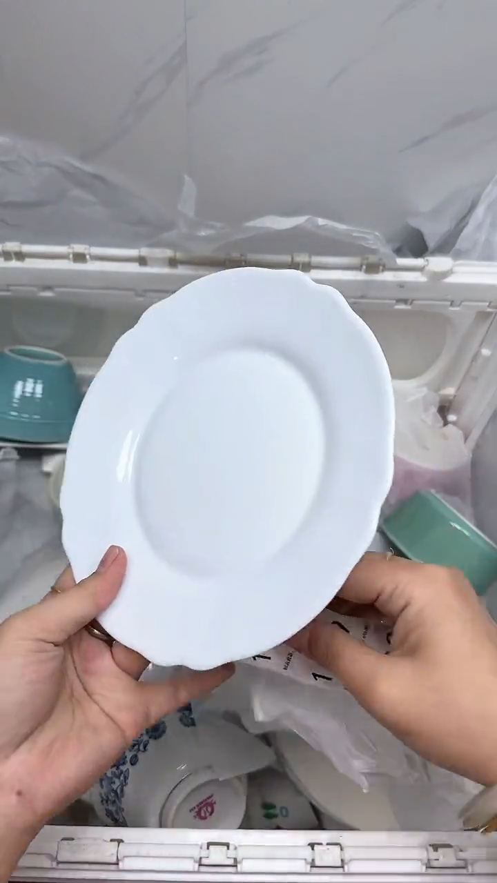 【闪购商品】1378回流瓷器默认微瑕，18.8包邮