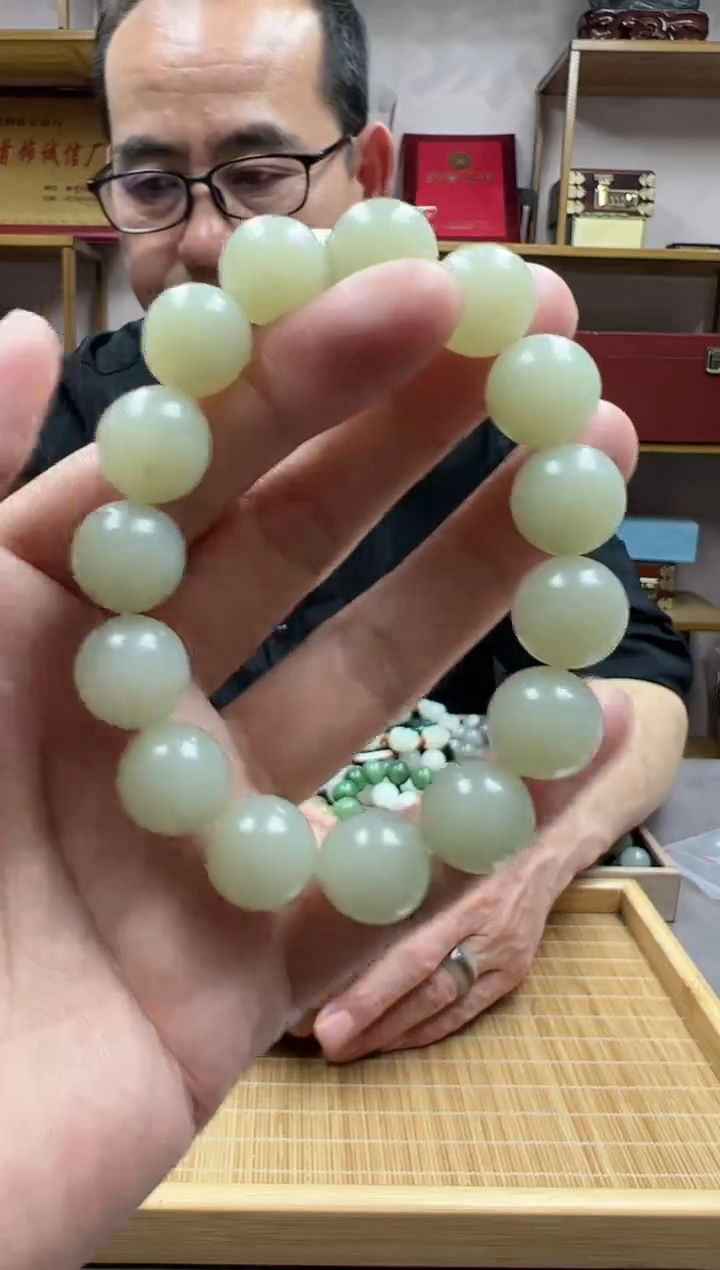 手链未镶嵌和田玉青白14