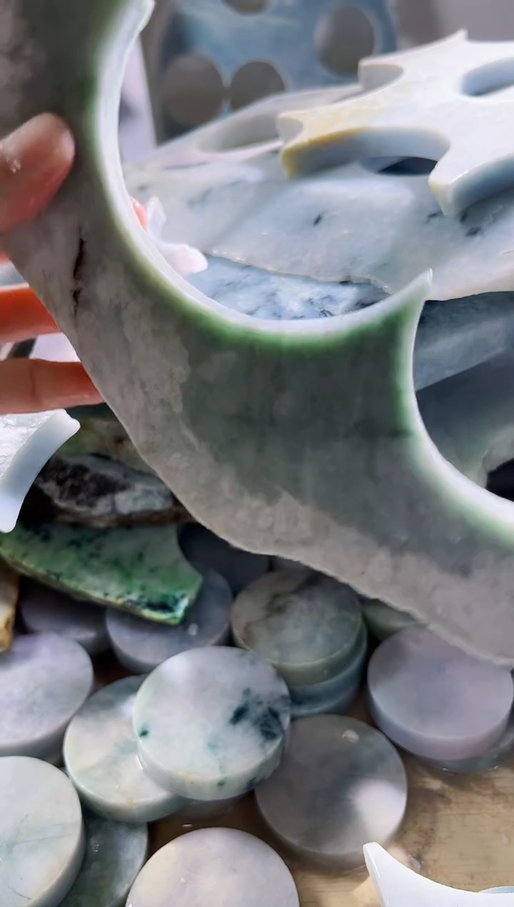 翡翠裸石缅甸翡翠A货柠6936