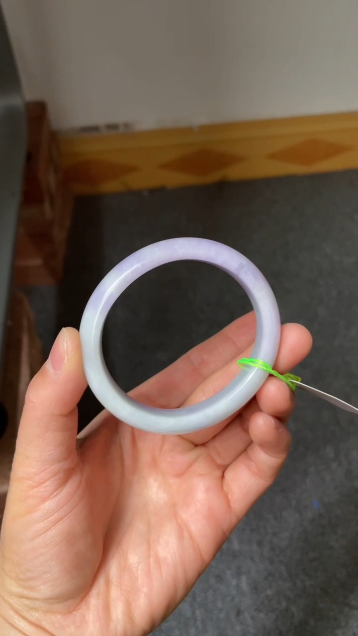 【闪购商品】翡翠手镯未镶嵌圈口54